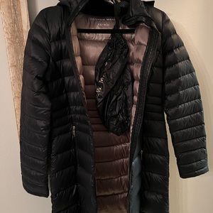 Andrew Marc packable down. So warm and comfortable. Amazing for travel.